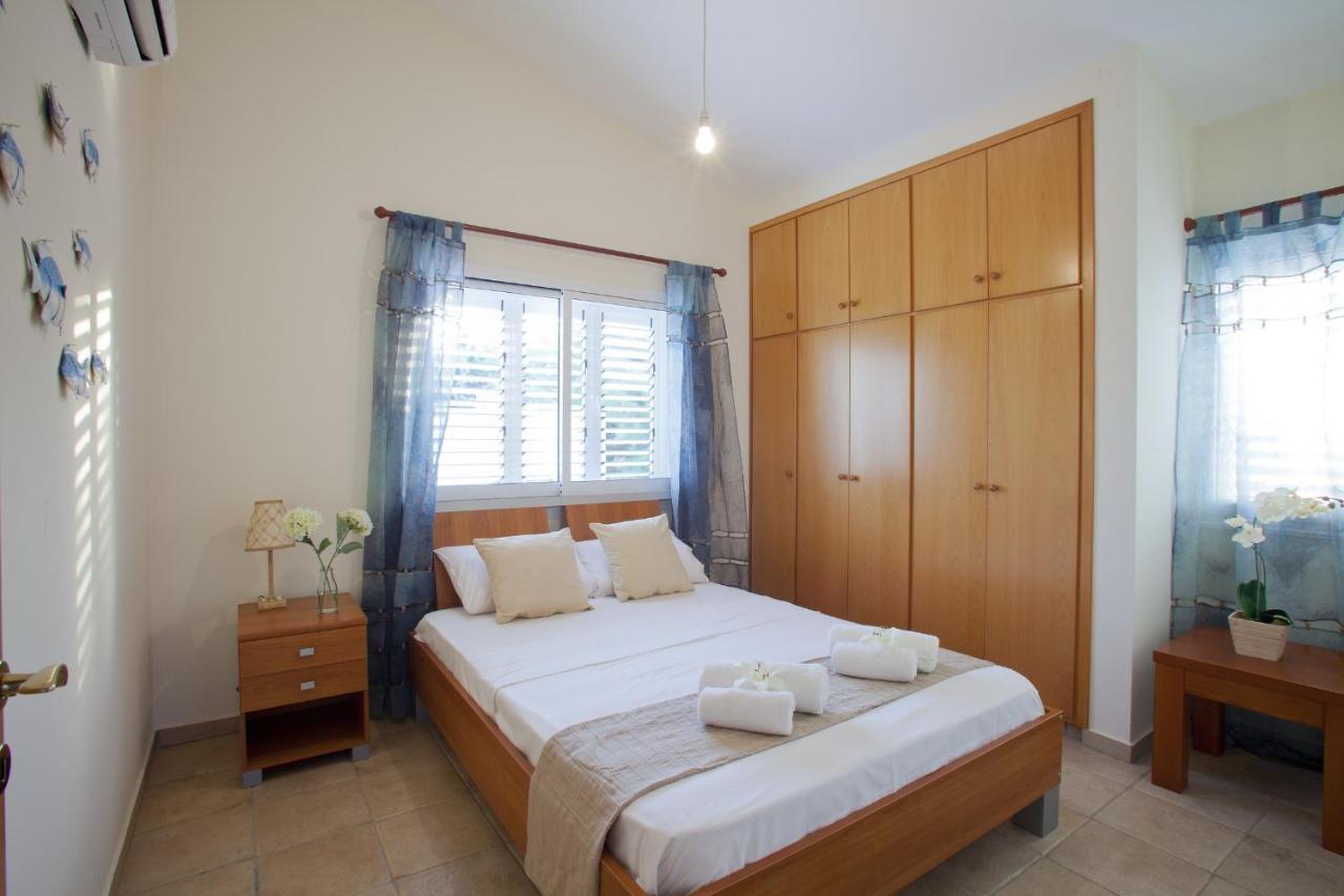 Villa Skyros Pernera Екстериор снимка