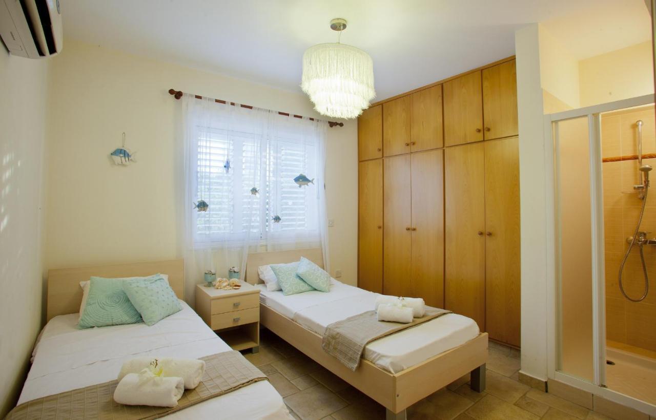 Villa Skyros Pernera Екстериор снимка
